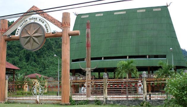 Roots tourism to the Truong Son Trail